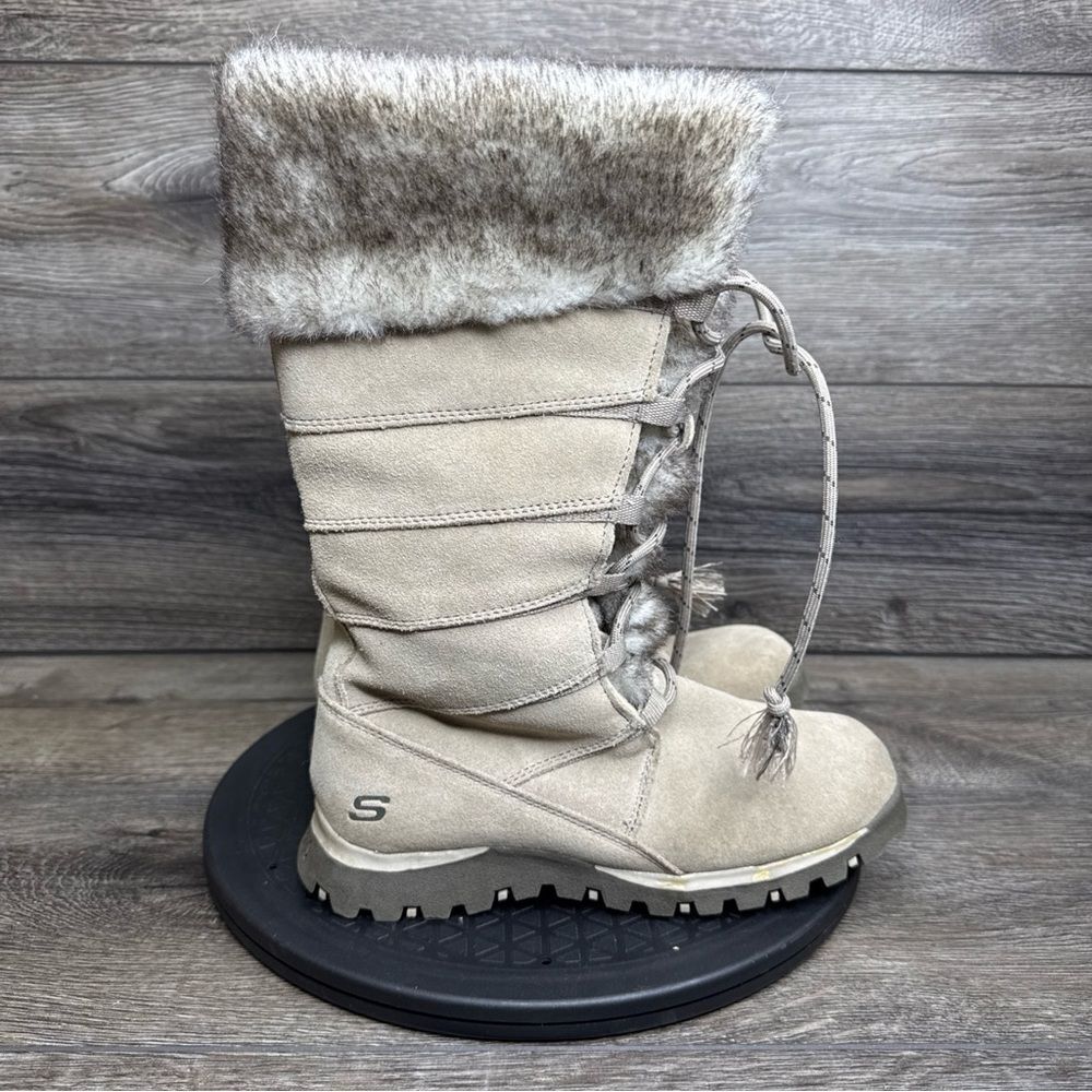 Sketchers Grand Jams Unlimited Women’s Size 6 Sand, Fur Lined